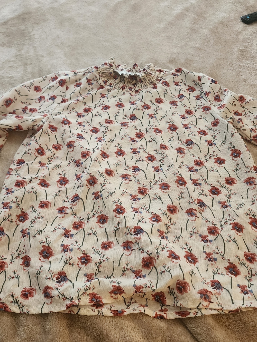 Hayden Los Angeles Floral Peasant Blouse Cream Rust Smocked Neck Boho Size M - Picture 2 of 4